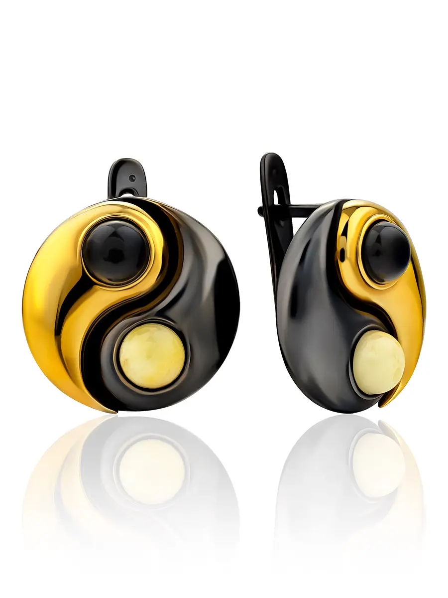 картинка Яркие круглые серьги с натуральным янтарём «Инь Ян» в онлайн магазине