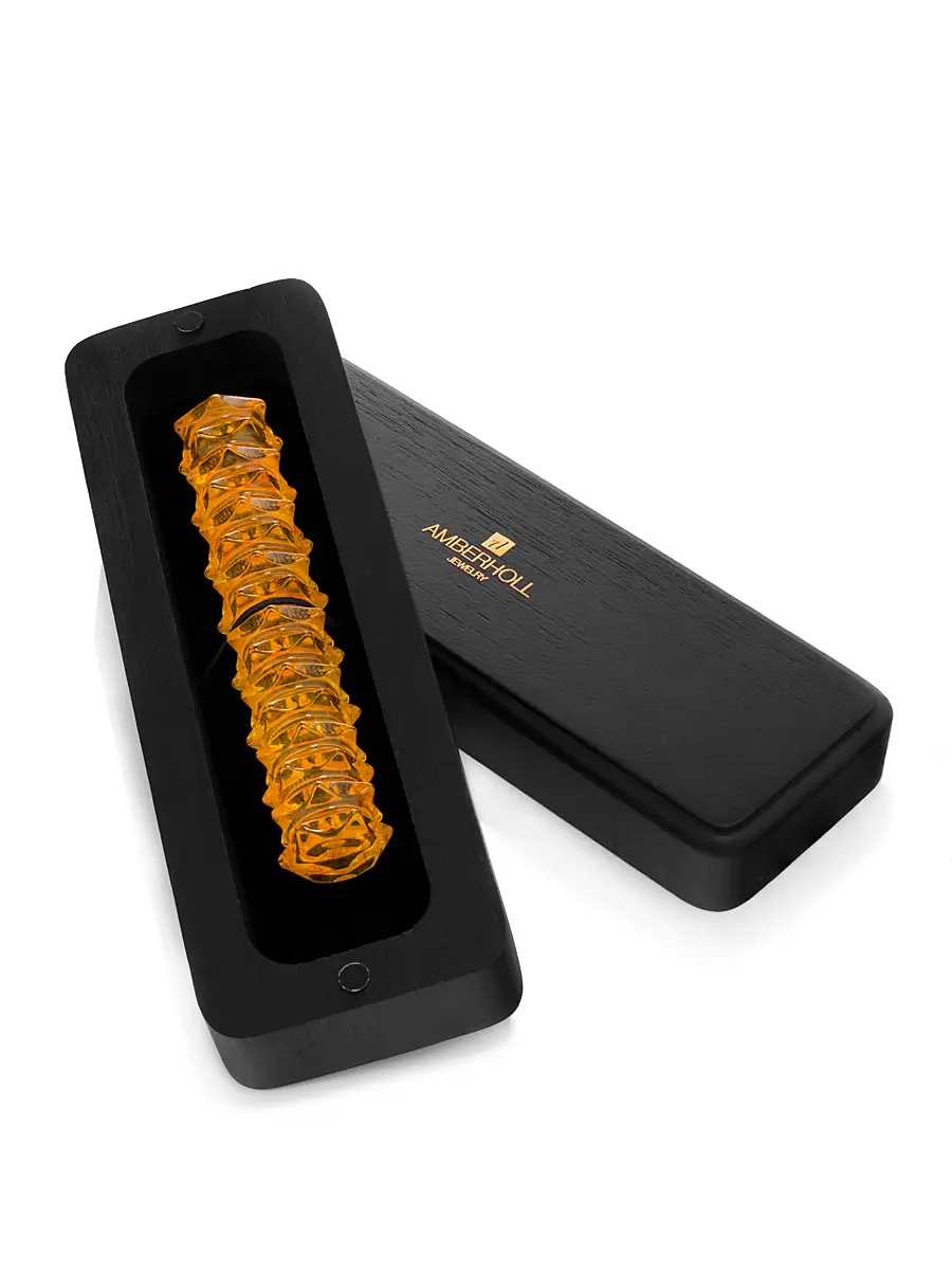 картинка Рельефная массажная палочка из натурального формованного янтаря золотисто-лимонного цвета в онлайн магазине