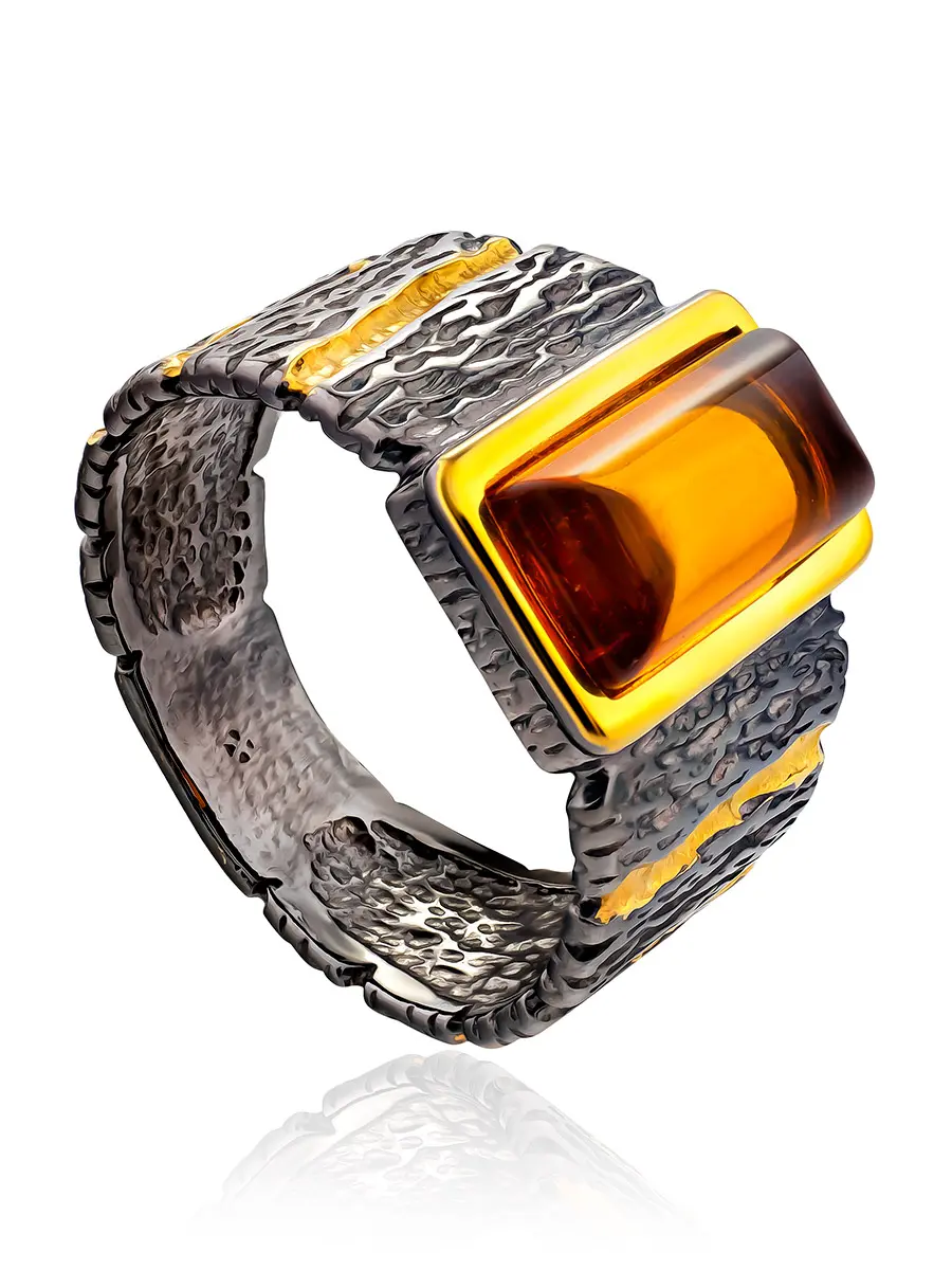 картинка Яркое кольцо из коньячного янтаря «Бубинга» в онлайн магазине