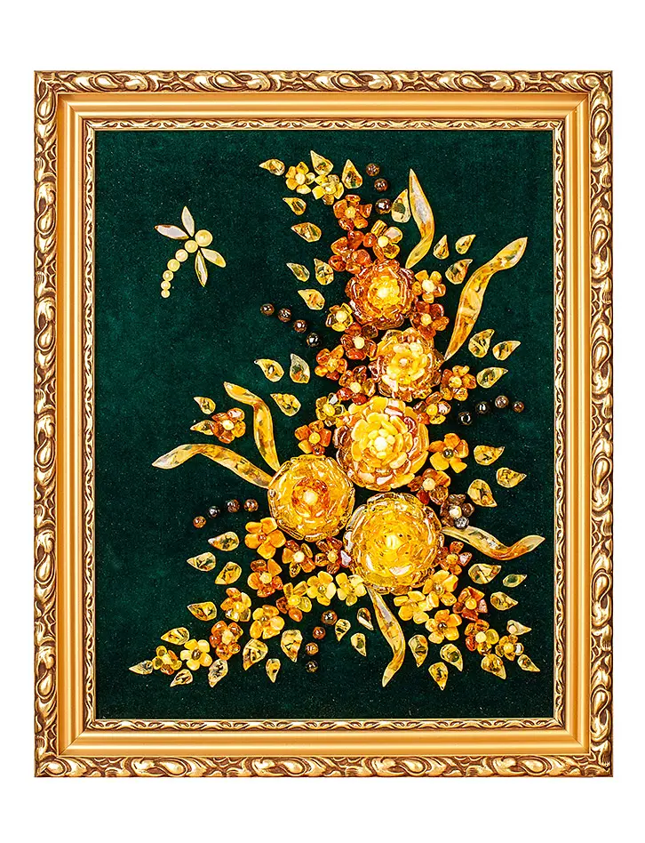 картинка Картина из натурального янтаря на бархате «Букет со стрекозой» 52 х 42 см в онлайн магазине