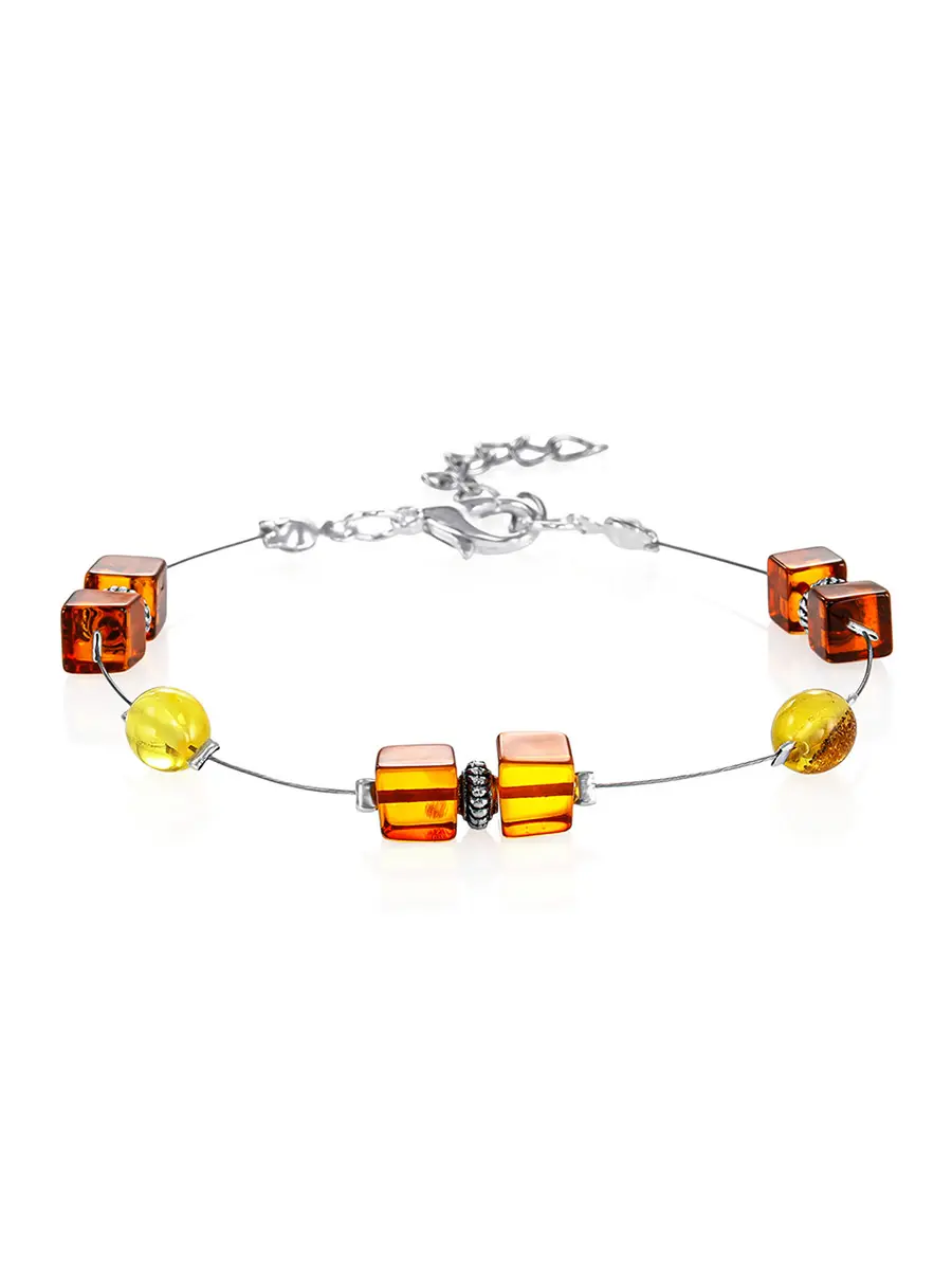 картинка Оригинальный лёгкий браслет с натуральным янтарём на тонкой леске «Рафинад» в онлайн магазине