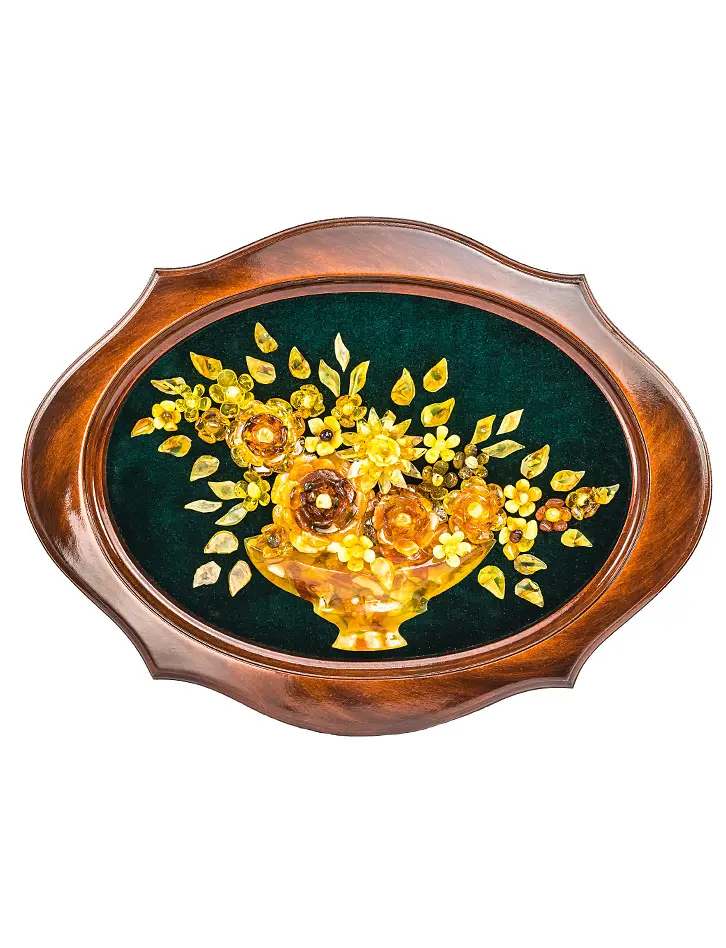 картинка Горизонтальное овальное панно из натурального янтаря «Ваза с цветами» 31 х 42 см в онлайн магазине