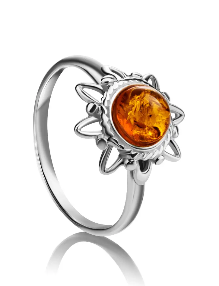 картинка Серебряное кольцо «Гелиос» с круглой вставкой из коньячного янтаря в онлайн магазине