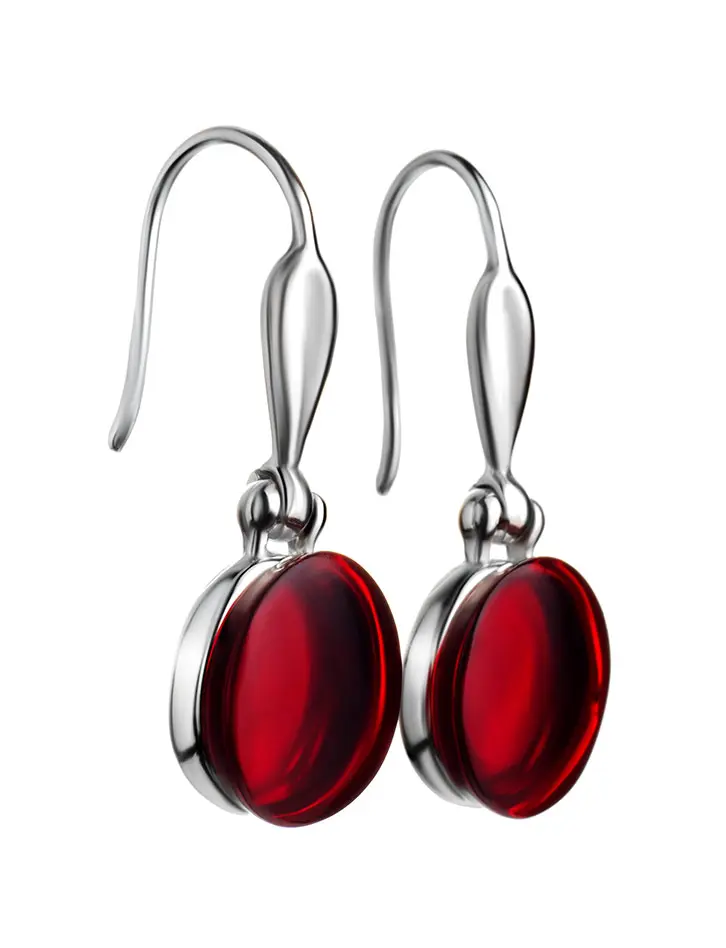 картинка Небольшие лёгкие серьги-крючки с красным янтарём «Сангрил» в онлайн магазине