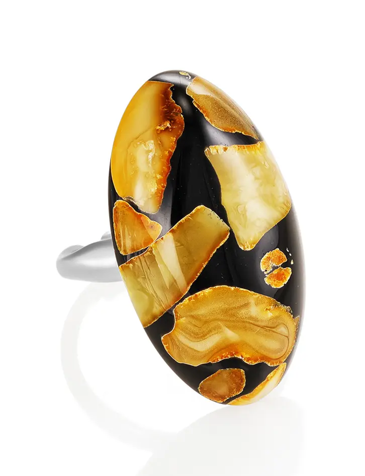 картинка Стильное кольцо с янтарной мозаикой «Далматин чёрный» в онлайн магазине