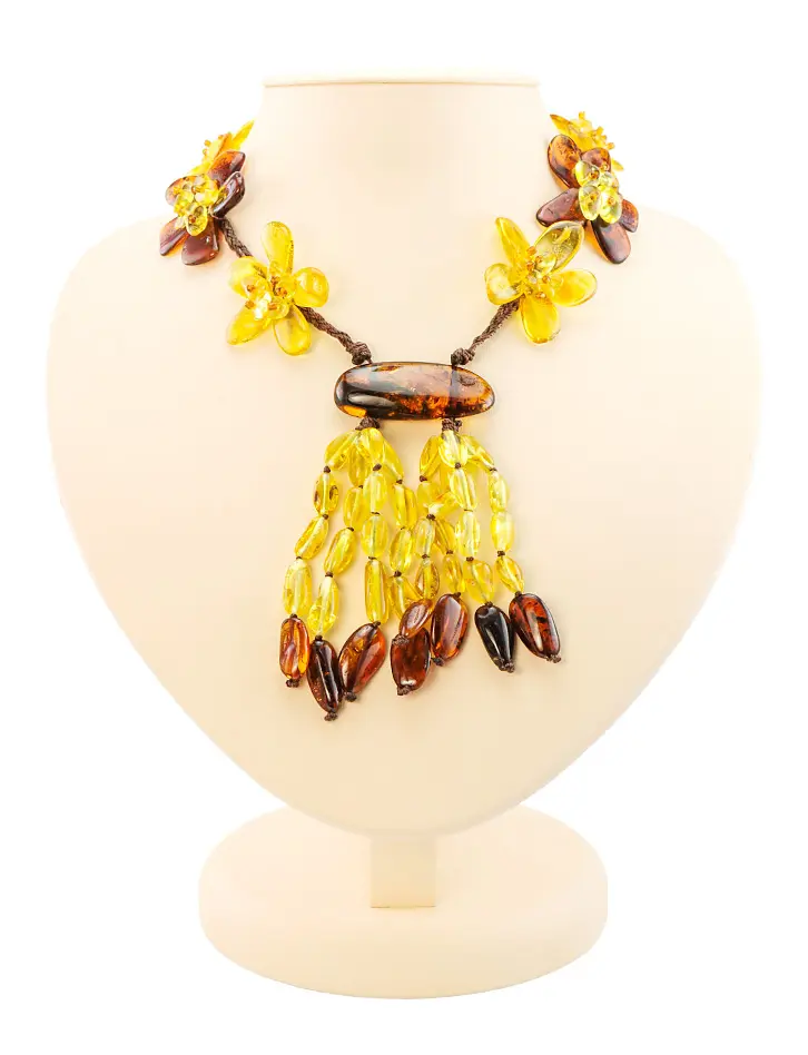 картинка Колье из натурального янтаря вишневого и лимонного цветов «Галстук с цветами» в онлайн магазине