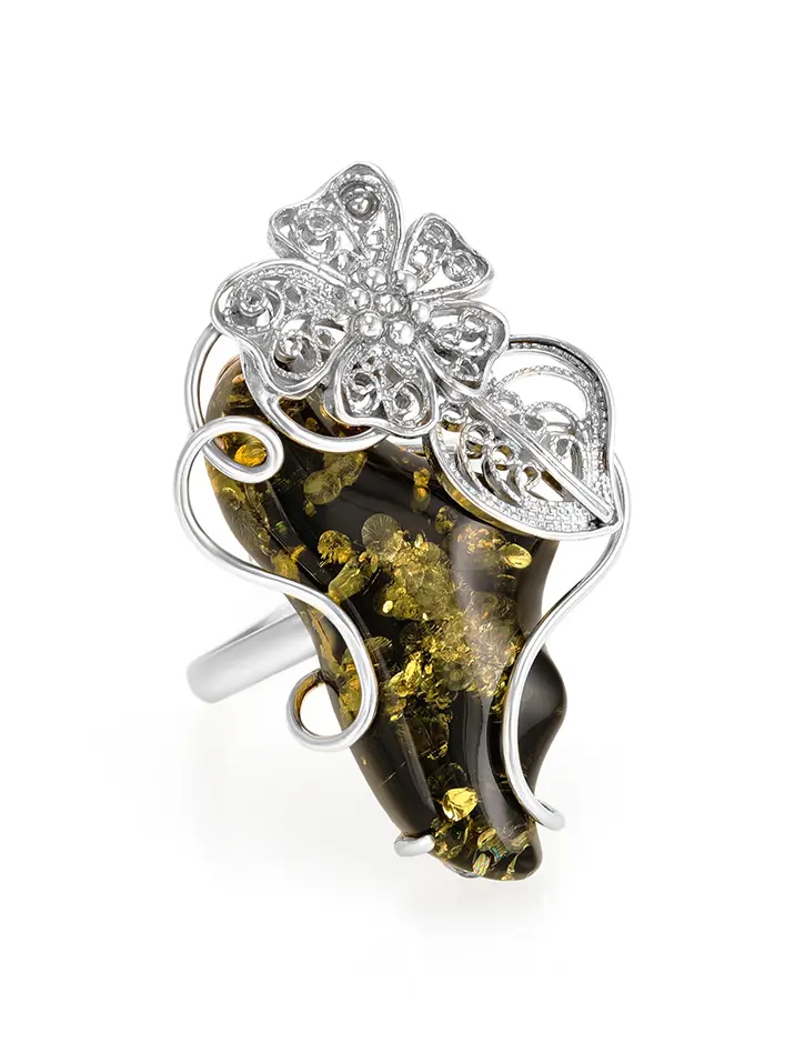 картинка Серебряное кольцо с крупным зеленым искрящимся янтарем «Филигрань» в онлайн магазине