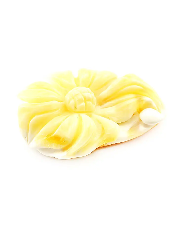 картинка Изящная резьба из натурального белого пейзажного янтаря «Цветок» в онлайн магазине