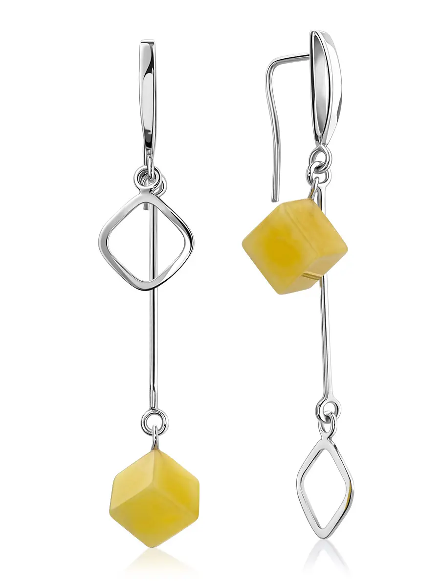 картинка Оригинальные серьги-крючки «Рафинад» с натуральным янтарём медового цвета в онлайн магазине