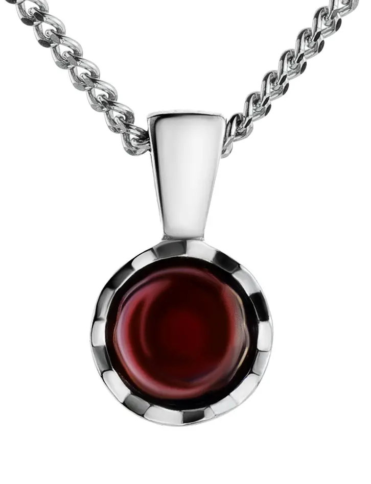 картинка Небольшой серебряный кулон с янтарём на цепочке «Камелот» в онлайн магазине
