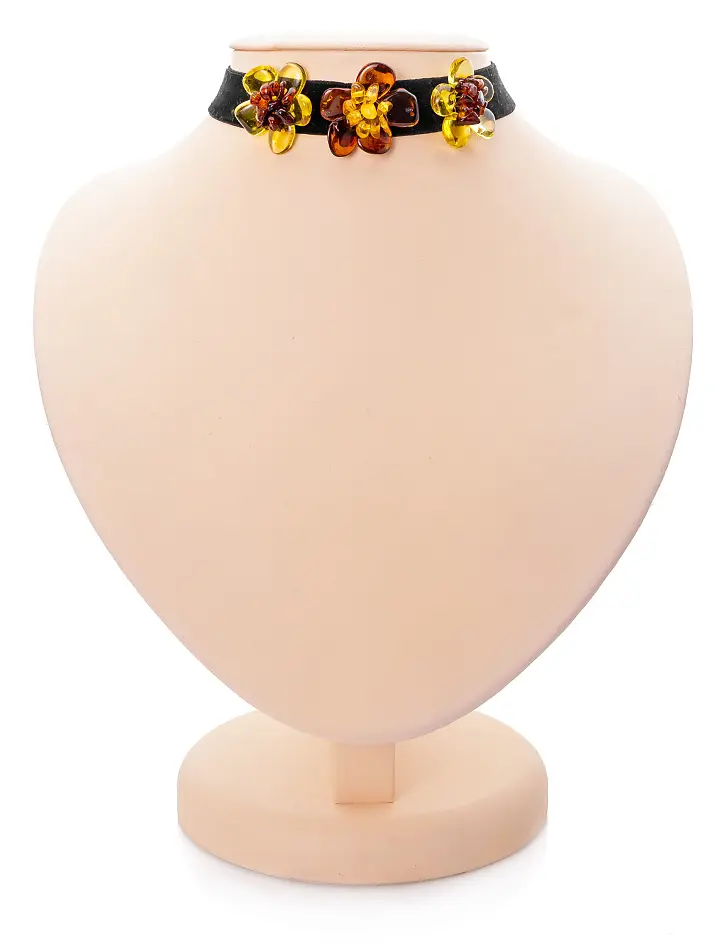 картинка Необычный чокер с цветами из натурального янтаря «Шиповник» в онлайн магазине