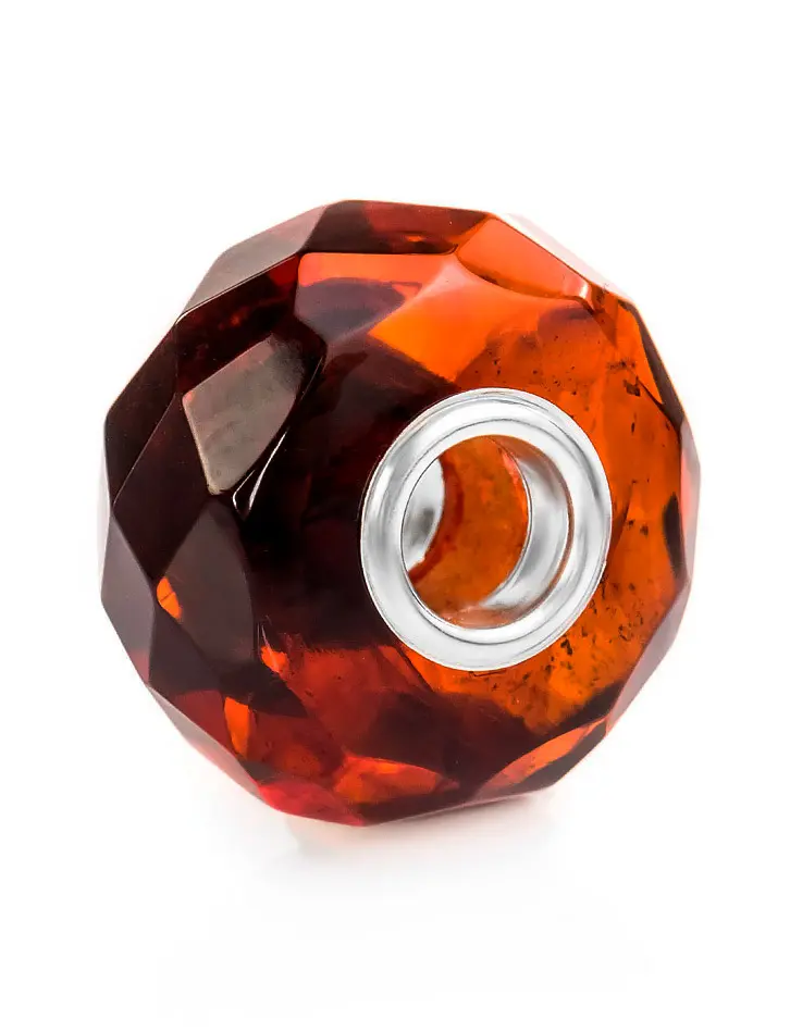 картинка Бусина-шарм для модульного браслета из янтаря вишнёвого цвета «Алмазная грань» в онлайн магазине