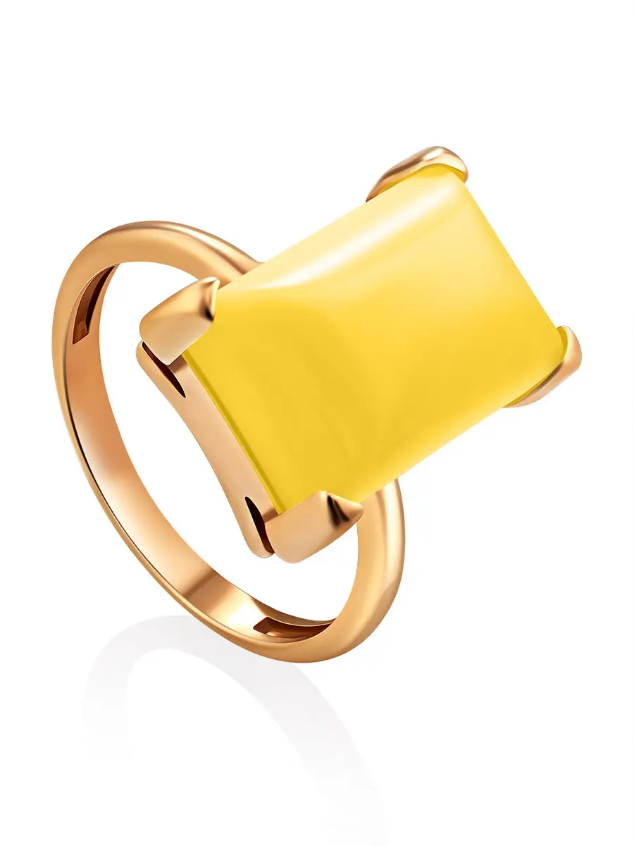 картинка Стильное кольцо со вставкой из натурального янтаря «Прямоугольник медовый» в онлайн магазине