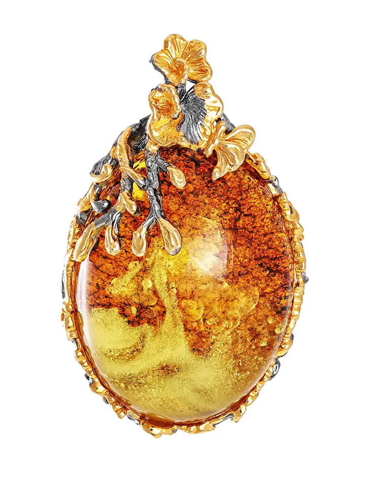 картинка Овальный кулон «Версаль» из натурального цельного янтаря и серебра с позолотой в онлайн магазине