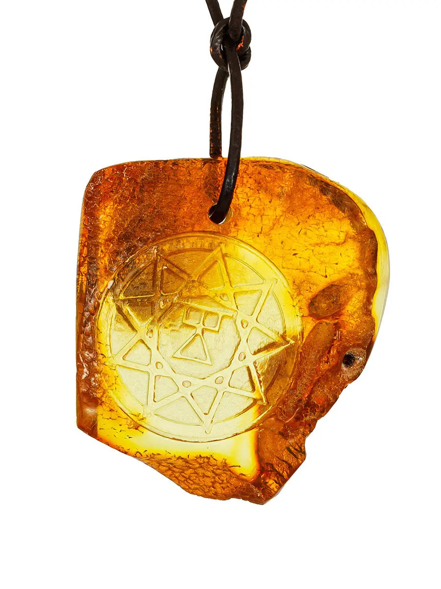картинка Подвеска из натурального лимонного янтаря с резьбой «Чертог Девы» в онлайн магазине