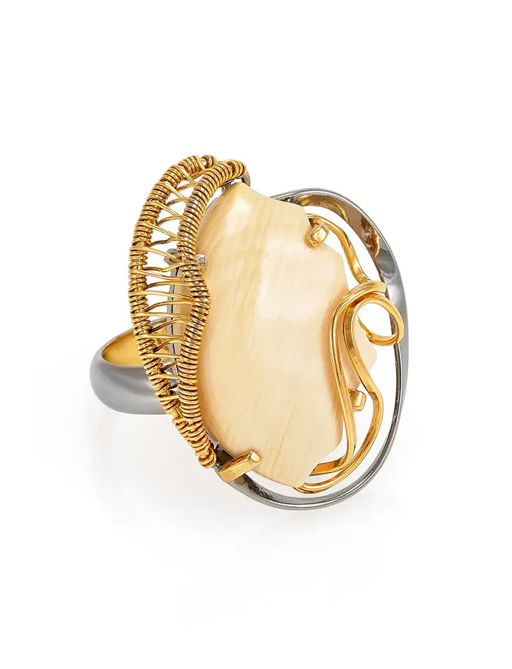 картинка Необычное кольцо из серебра со вставкой из бивня мамонта «Эра» в онлайн магазине