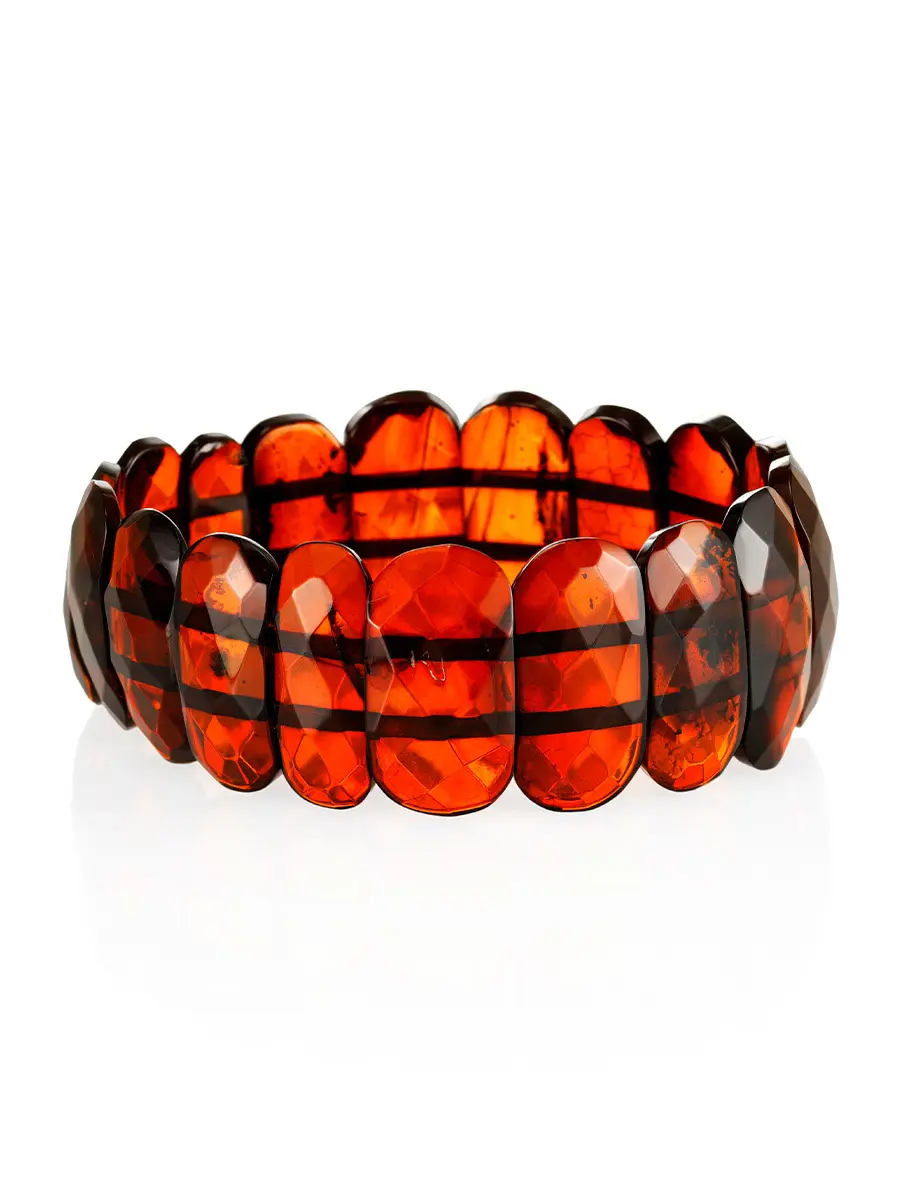 картинка Красивый браслет из натурального цельного янтаря тёмно-коньячного цвета «Гранёные пластинки» в онлайн магазине