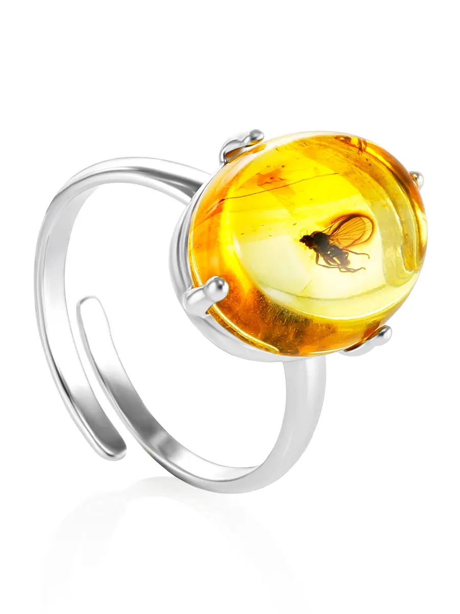 картинка Эффектное кольцо «Клио» из серебра и янтаря с насекомым в онлайн магазине