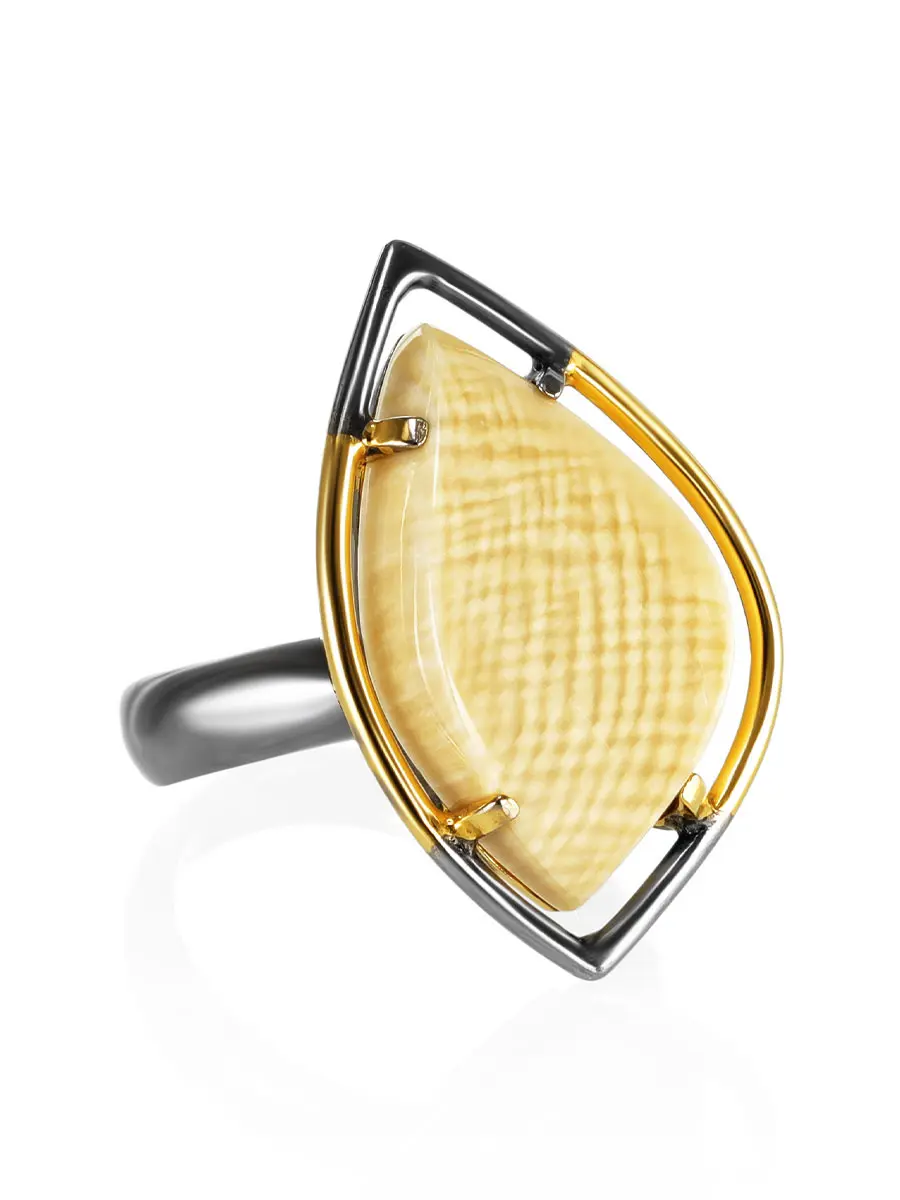 картинка Стильное кольцо из бивня мамонта в серебре «Эра» в онлайн магазине