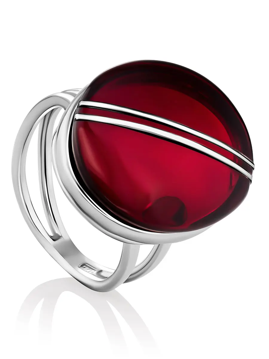картинка Крупный перстень «Сангрил» из ярко-красного янтаря в онлайн магазине
