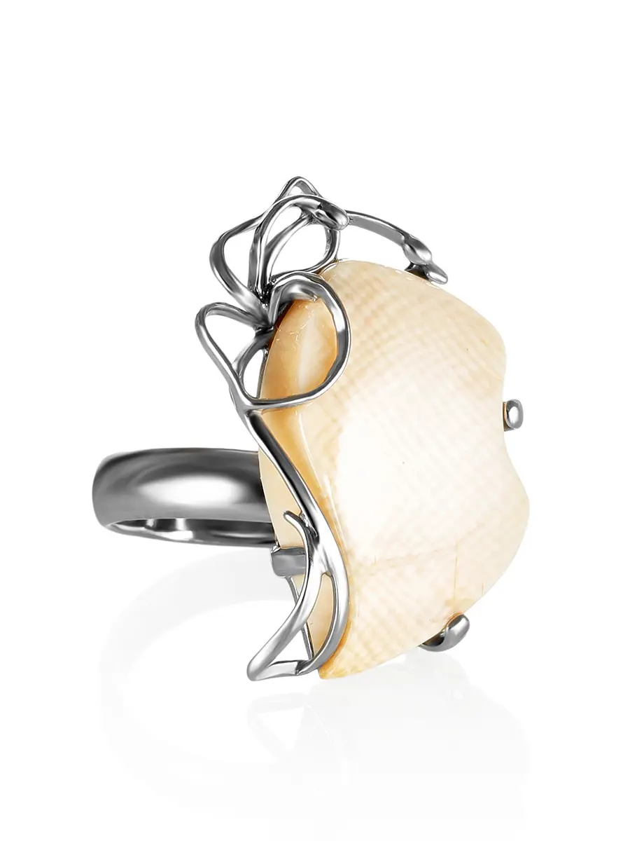 картинка Необычное кольцо из серебра со вставкой из бивня мамонта «Эра» в онлайн магазине
