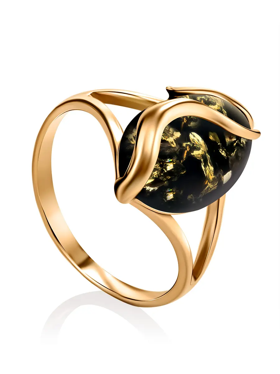 картинка Яркое позолоченное кольцо с зелёным янтарём «Голконда» в онлайн магазине