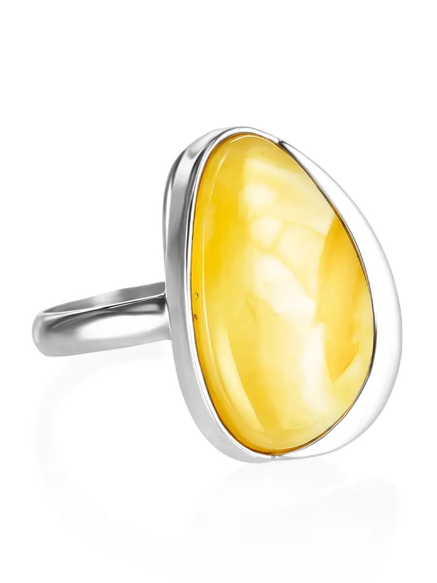картинка Изысканное кольцо из натурального текстурного янтаря «Лагуна» в онлайн магазине