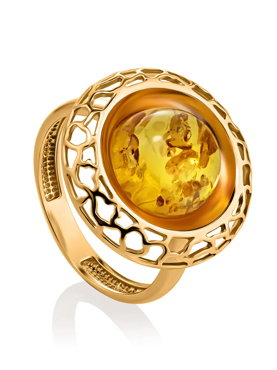 картинка Роскошное позолоченное кольцо с лимонным янтарём «Венера» в онлайн магазине