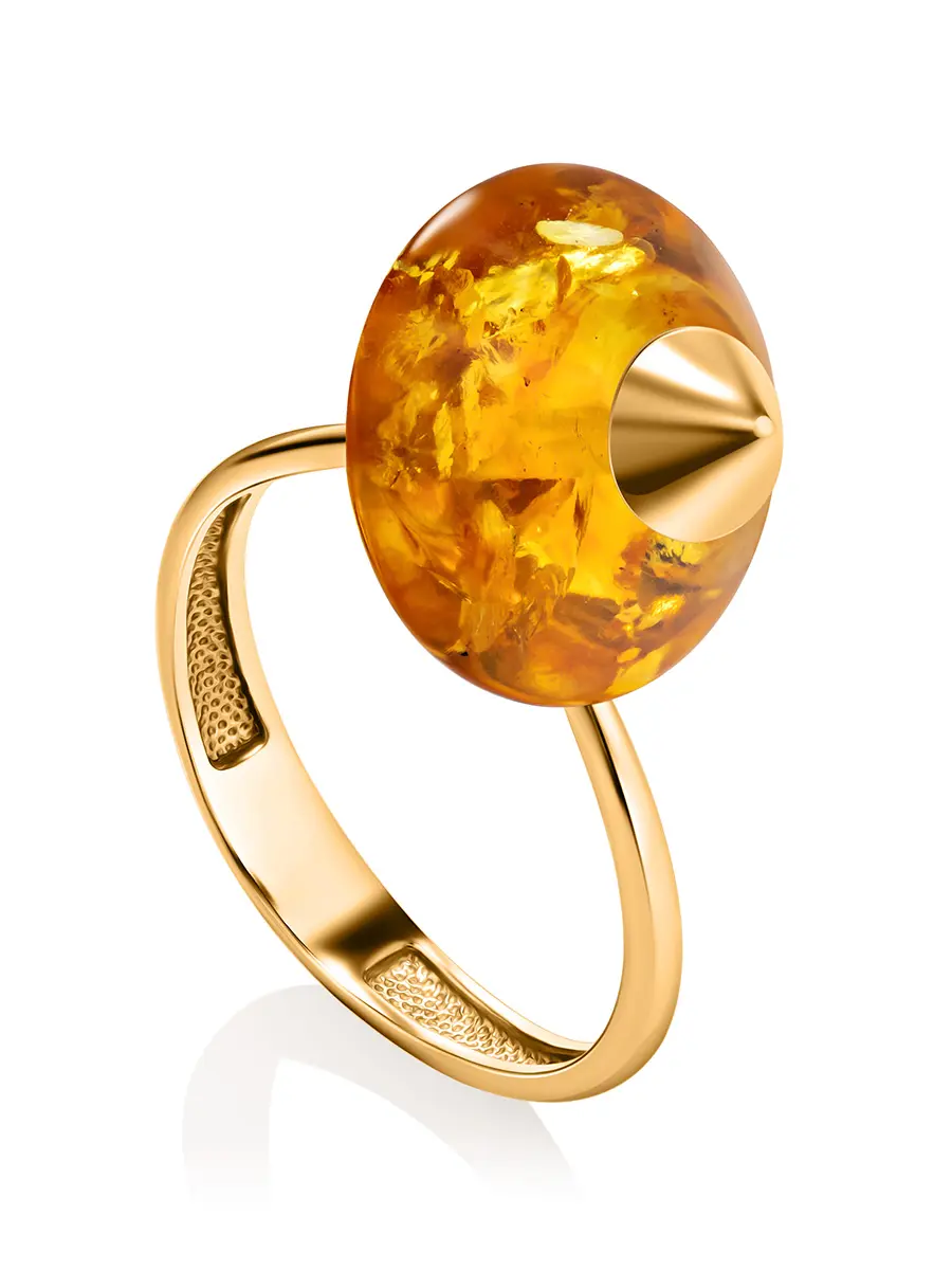 картинка Оригинальное позолоченное кольцо с золотисто-лимонным янтарём «Юла» в онлайн магазине