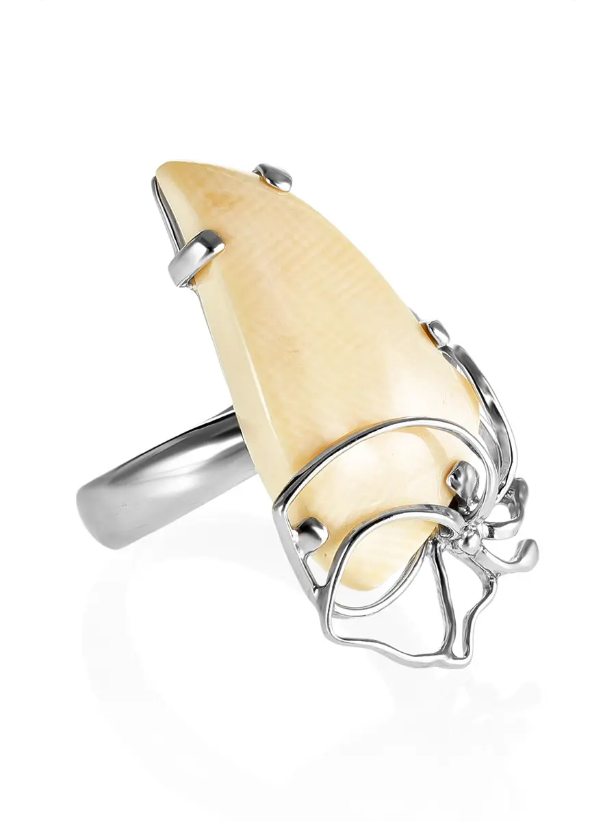 картинка Небольшое кольцо «Эра» из серебра и натурального бивня мамонта в онлайн магазине