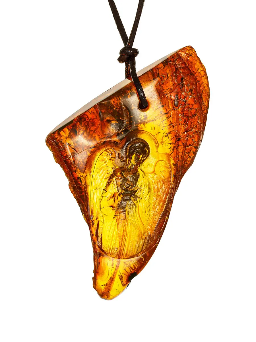 картинка Подвеска-резьба из натурального цельного янтаря «Ангел-Хранитель» в онлайн магазине