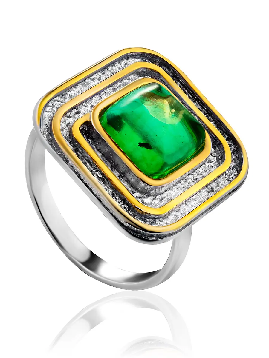 картинка Необычное кольцо в геометрическом дизайне с ярко-изумрудным янтарём «Колхида» в онлайн магазине