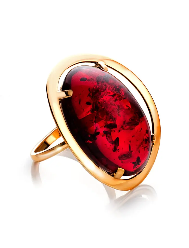 картинка Роскошное коктейльное кольцо с красным янтарём «Элегия» в онлайн магазине