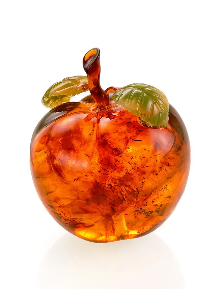 картинка Сувенирное яблоко из натурального формованного янтаря ярко-коньячного цвета в онлайн магазине