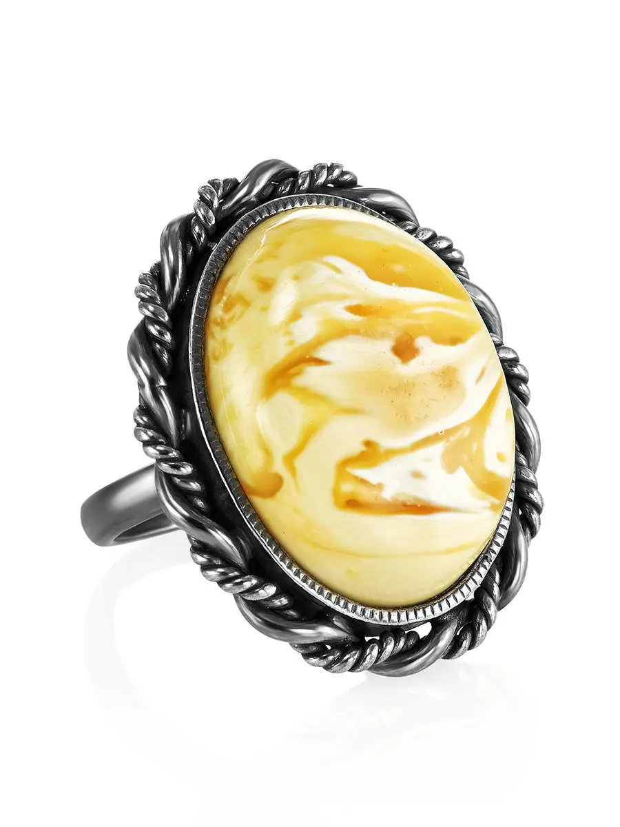картинка Элегантное кольцо «Винтаж» из натурального балтийского янтаря в онлайн магазине