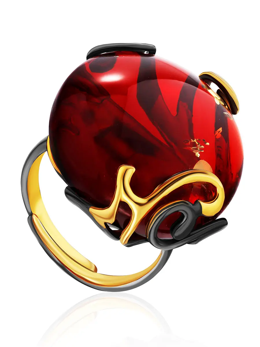 картинка Нарядное красивое кольцо «Версаль» из серебра и янтаря красного цвета в онлайн магазине