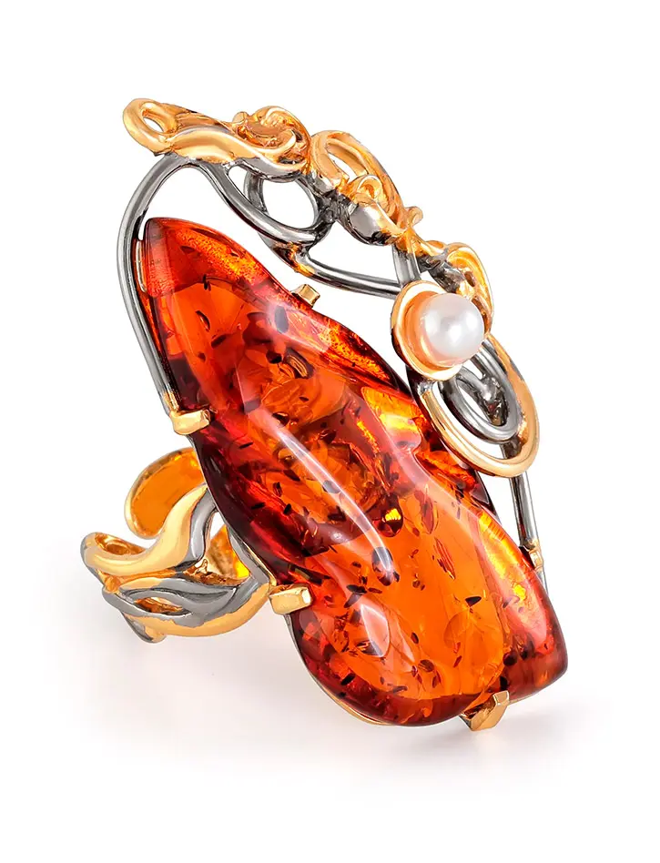 картинка Оригинальное кольцо из натурального янтаря, жемчуга и золочённого серебра «Версаль» в онлайн магазине