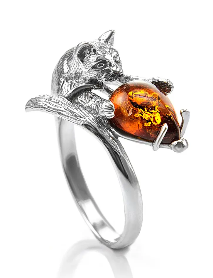 картинка Необычное кольцо из серебра с натуральным янтарём коньячного цвета «Кошки-мышки» в онлайн магазине