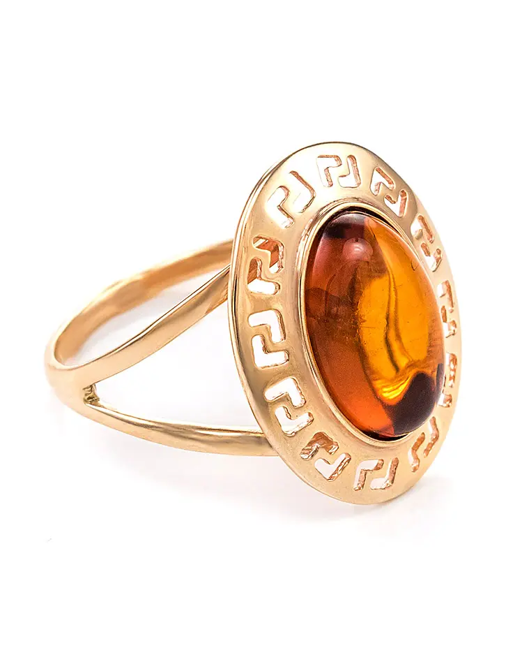 картинка Элегантное кольцо из золота и натурального янтаря коньячного цвета «Эллада» в онлайн магазине