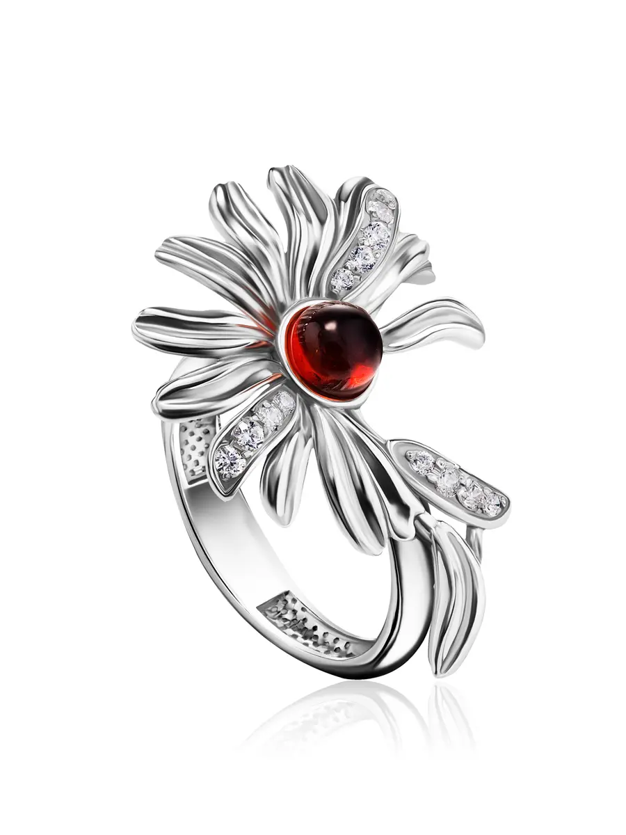 картинка Изысканное серебряное кольцо «Ромашка» с янтарём и кристаллами в онлайн магазине