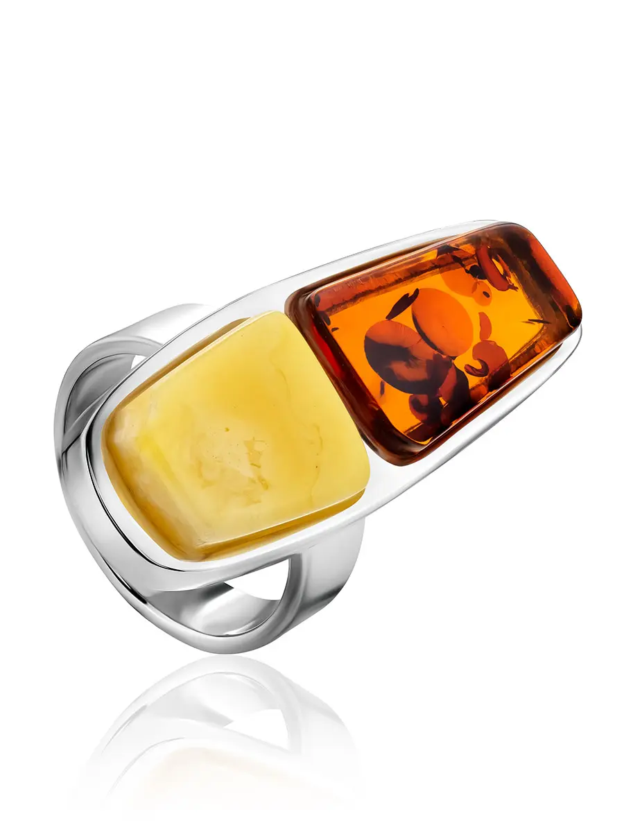 картинка Стильное удлинённое кольцо из натурального янтаря двух оттенков Bella Terra в онлайн магазине