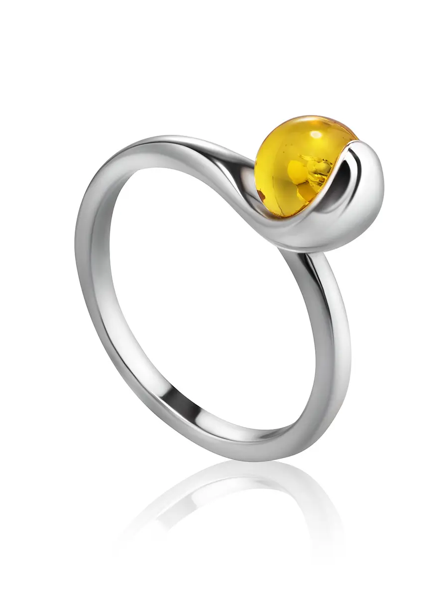 картинка Необычное кольцо из серебра с лимонным янтарём «Лея» в онлайн магазине