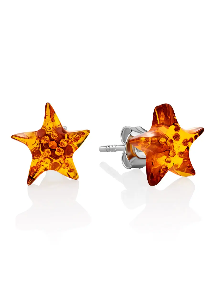 картинка Небольшие серьги из коньячного янтаря с замочками-гвоздиками «Морская звезда» в онлайн магазине