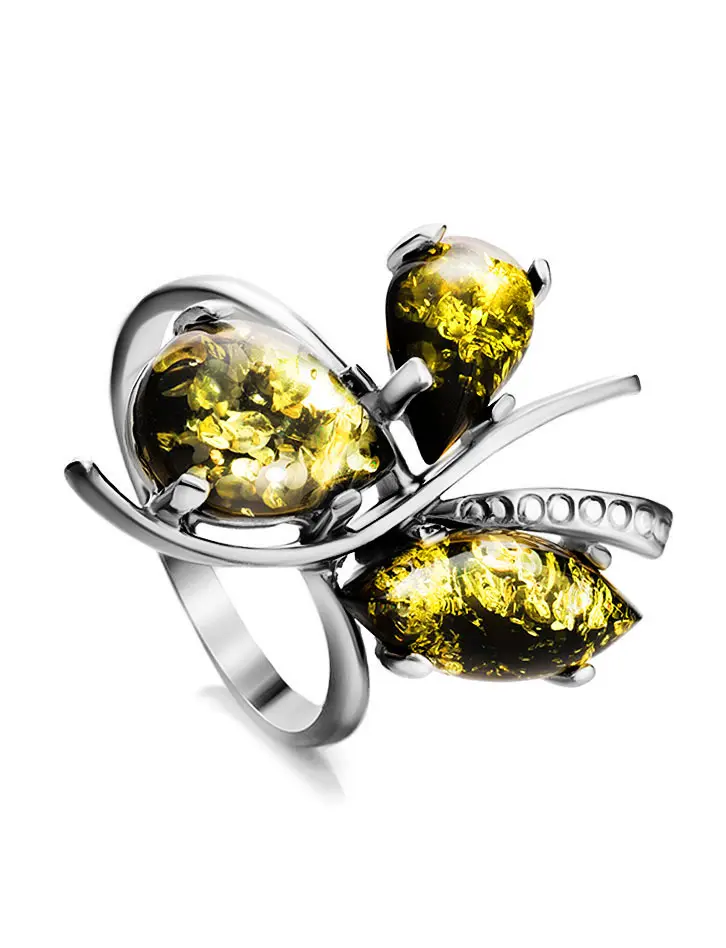 картинка Серебряное кольцо с натуральным сверкающим янтарем зеленого цвета «Магнолия» в онлайн магазине