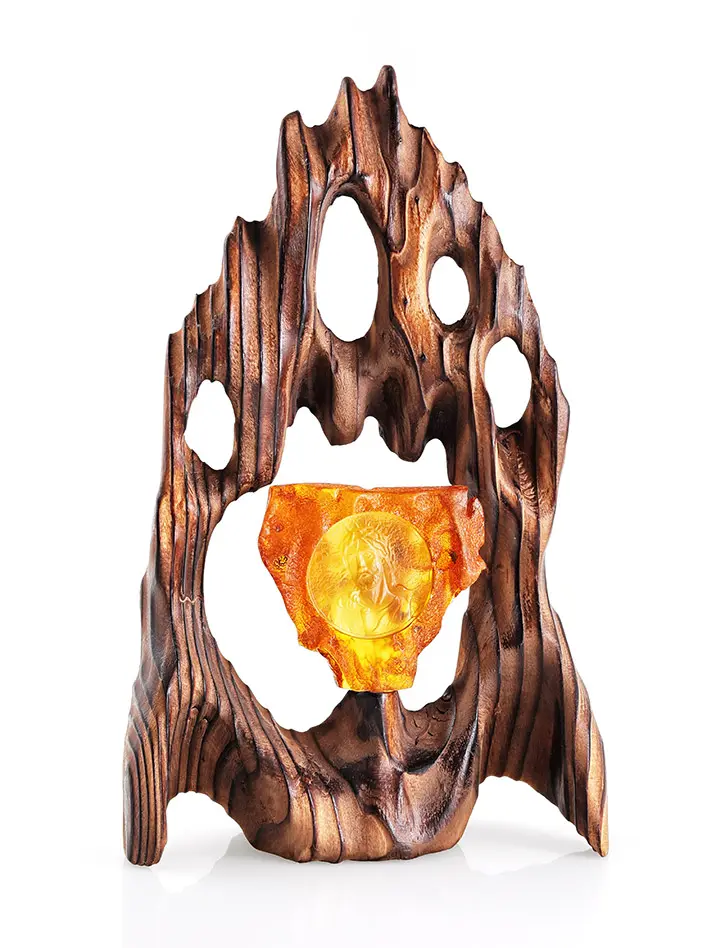 картинка Резная янтарная икона в деревянном обрамлении «Христос в терновом венце» в онлайн магазине