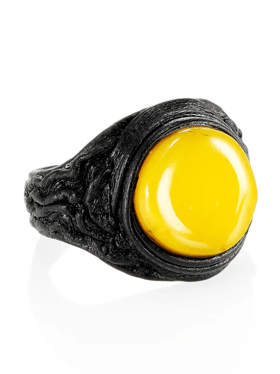 картинка Яркий оригинальный перстень «Нефертити» из кожи с янтарём в онлайн магазине