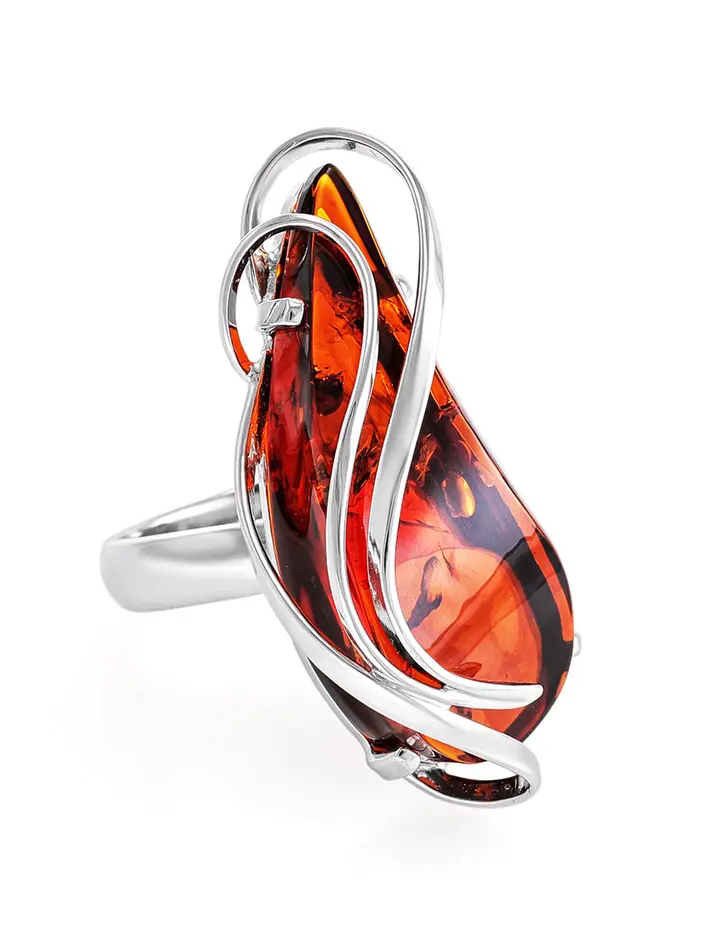 картинка Серебряное кольцо с цельным янтарём тёмно-коньячного цвета «Риальто» в онлайн магазине