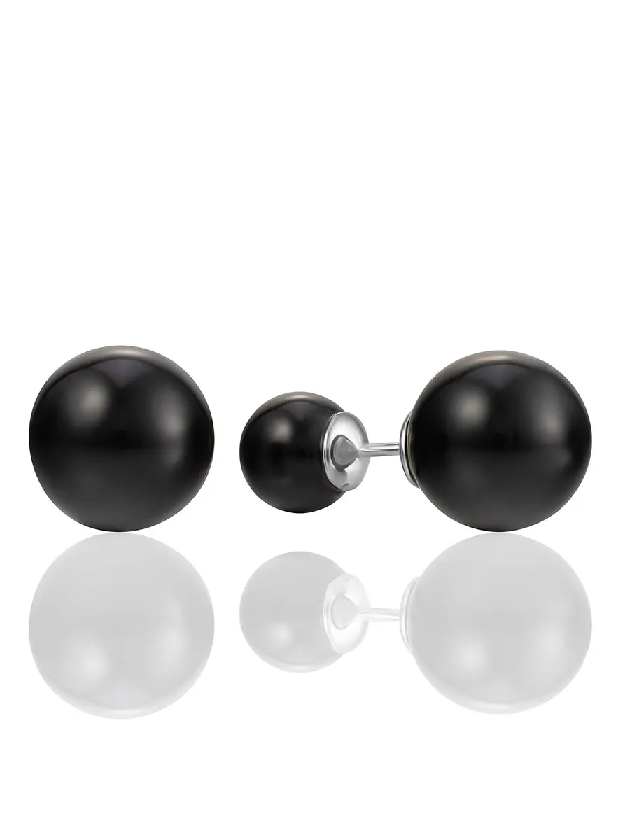 картинка Модные серьги-пусеты из натурального балтийского янтаря тёмно-вишнёвого цвета «Париж» в онлайн магазине