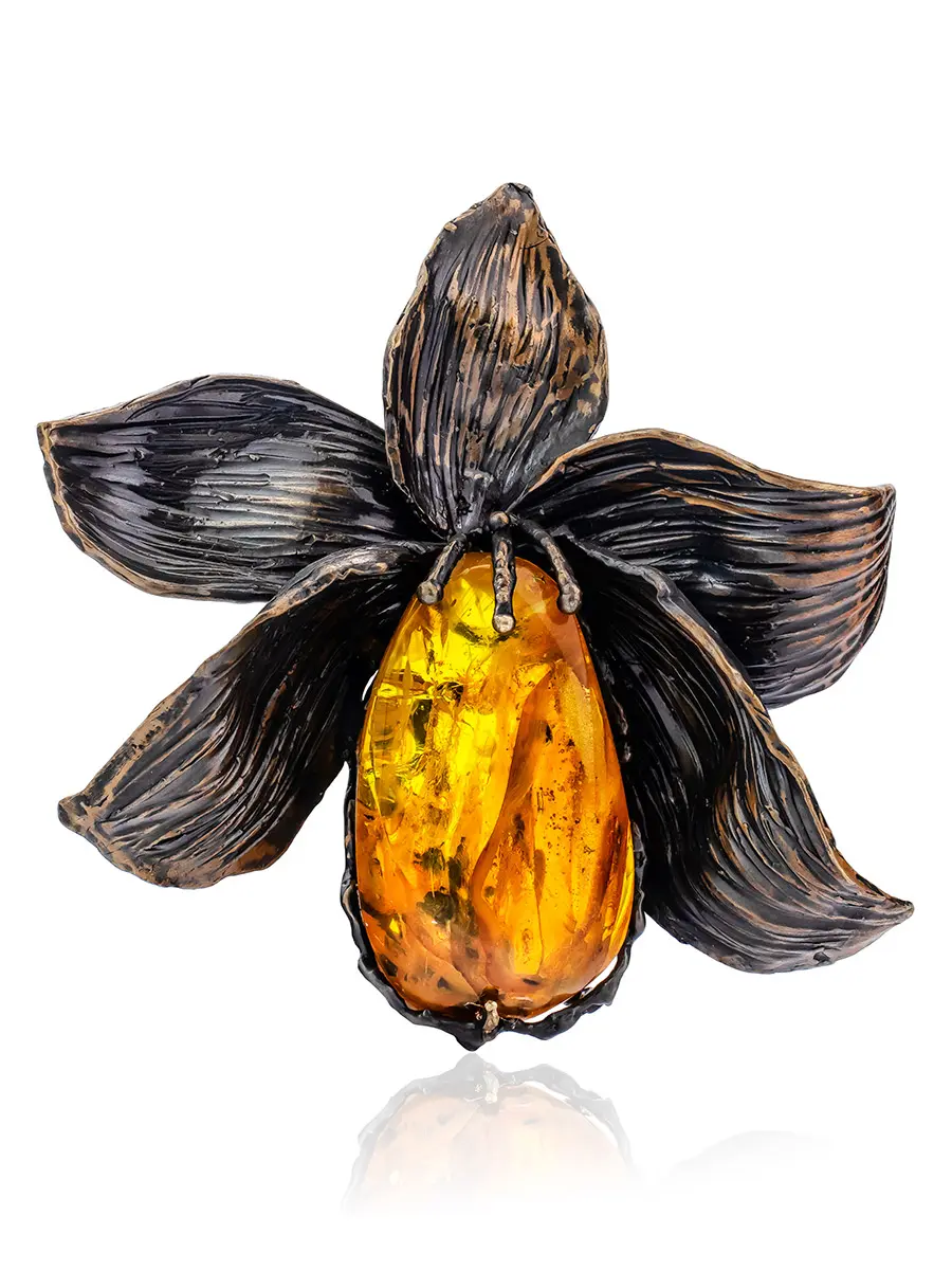 картинка Крупный латунный кулон в цветочном дизайне с янтарём «Пандора» в онлайн магазине
