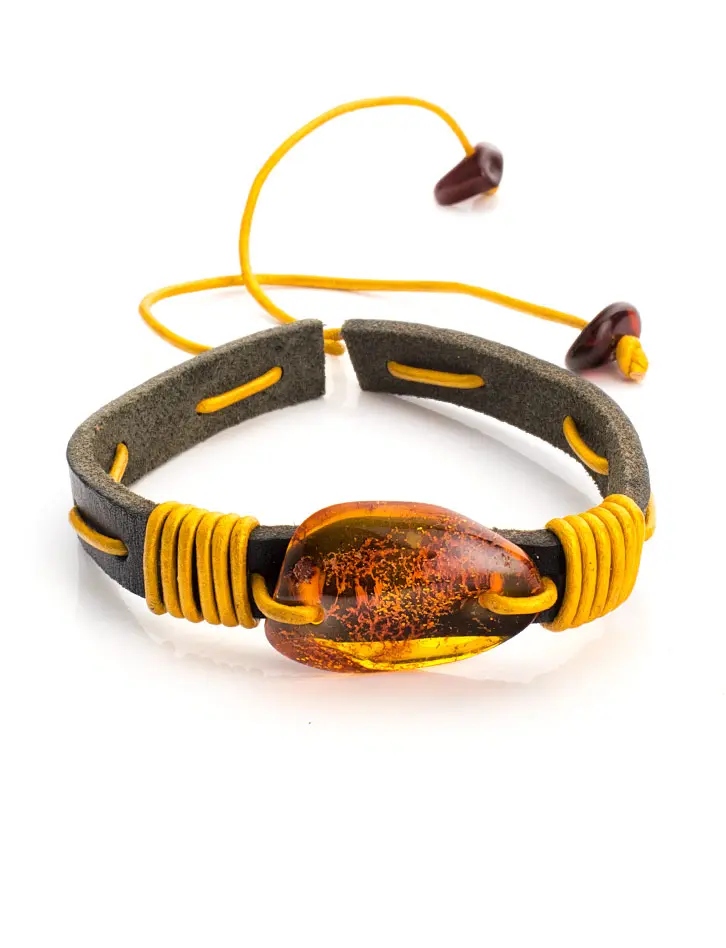 картинка Браслет из кожи контрастных цветов с натуральным цельным янтарём «Копакабана» в онлайн магазине